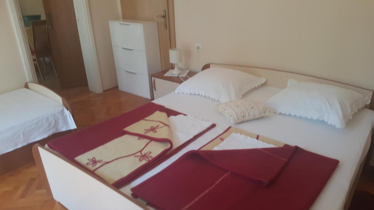 Bed and Breakfast Anka Bunic à Rab Town Extérieur photo
