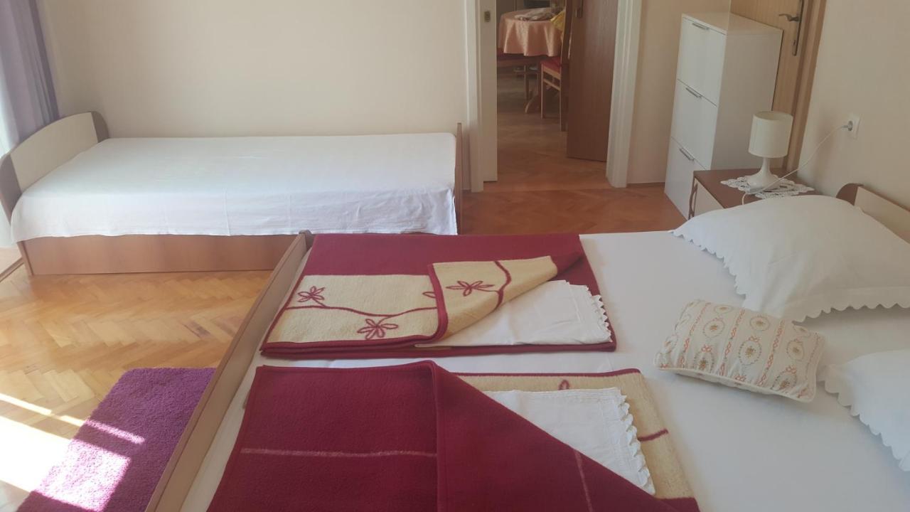 Bed and Breakfast Anka Bunic à Rab Town Extérieur photo
