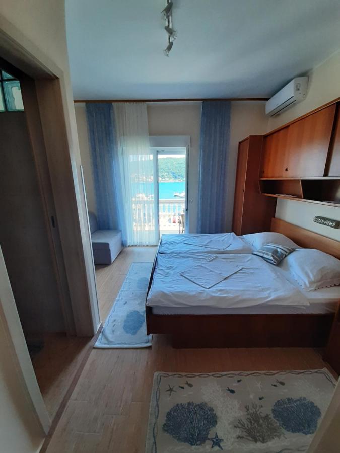 Bed and Breakfast Anka Bunic à Rab Town Extérieur photo